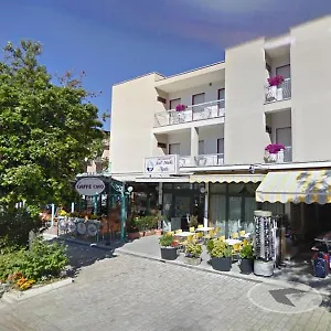 Otel Nautic
